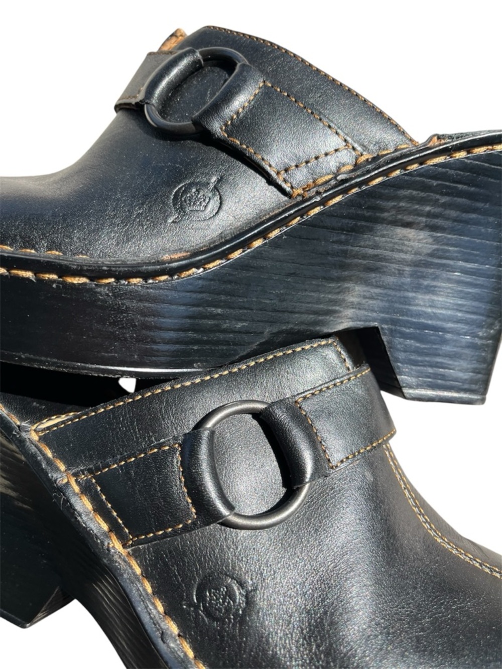 Born Black Leather Slip-On Clogs Size 5